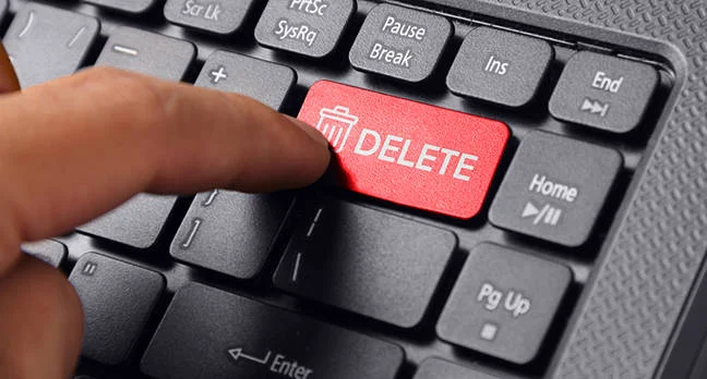 JetBrains defends removal of negative reviews for unpopular AI Assistant JetBrains defends removal of negative reviews for unpopular AI Assistant